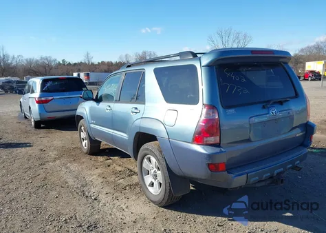 2005 Toyota 4Runner Sr5 V8 z USA, uszkodzony, nr VIN JTEBT14R750056583